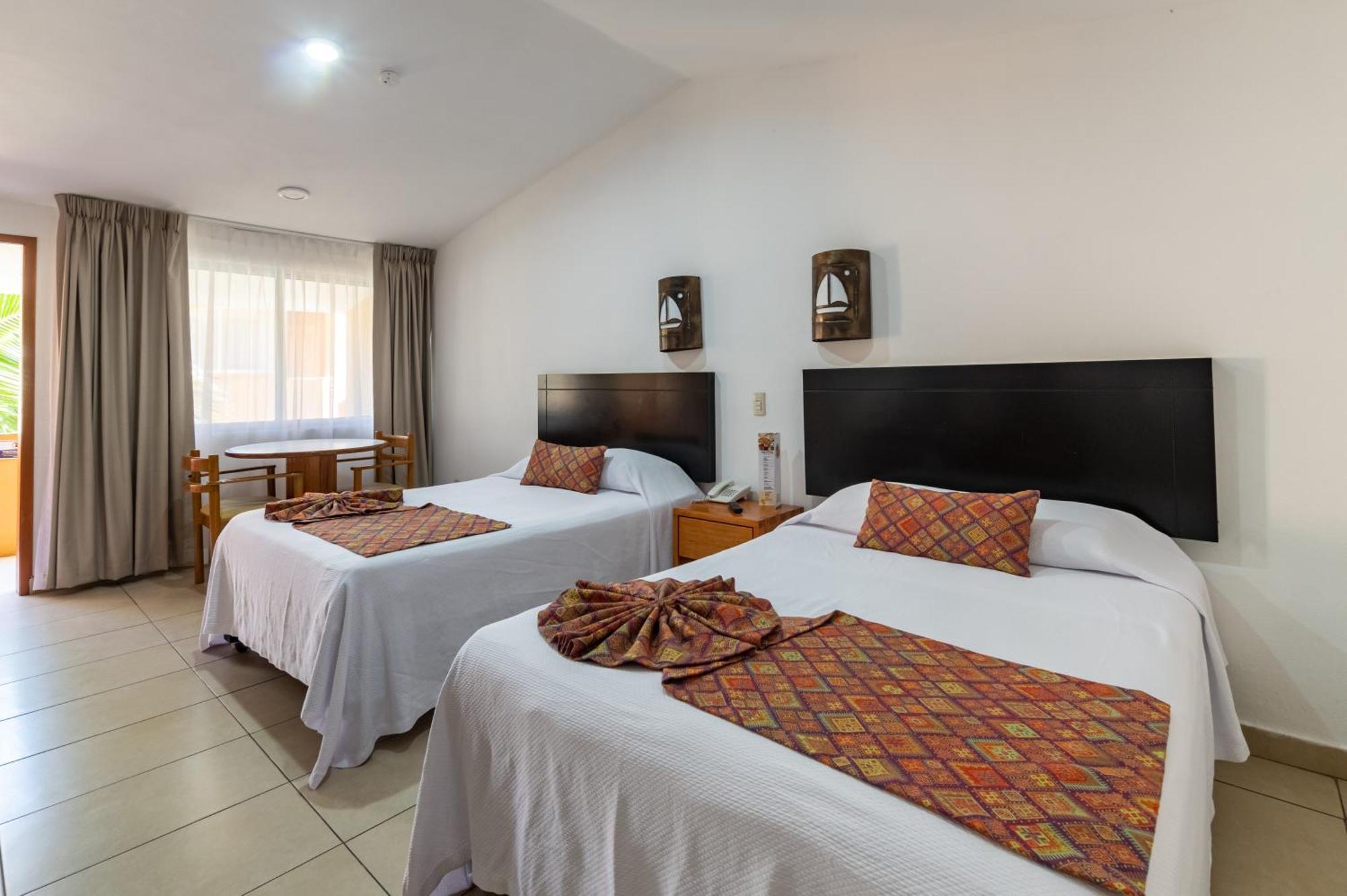 Costa De Oro Beach Hotel Mazatlan Phòng bức ảnh