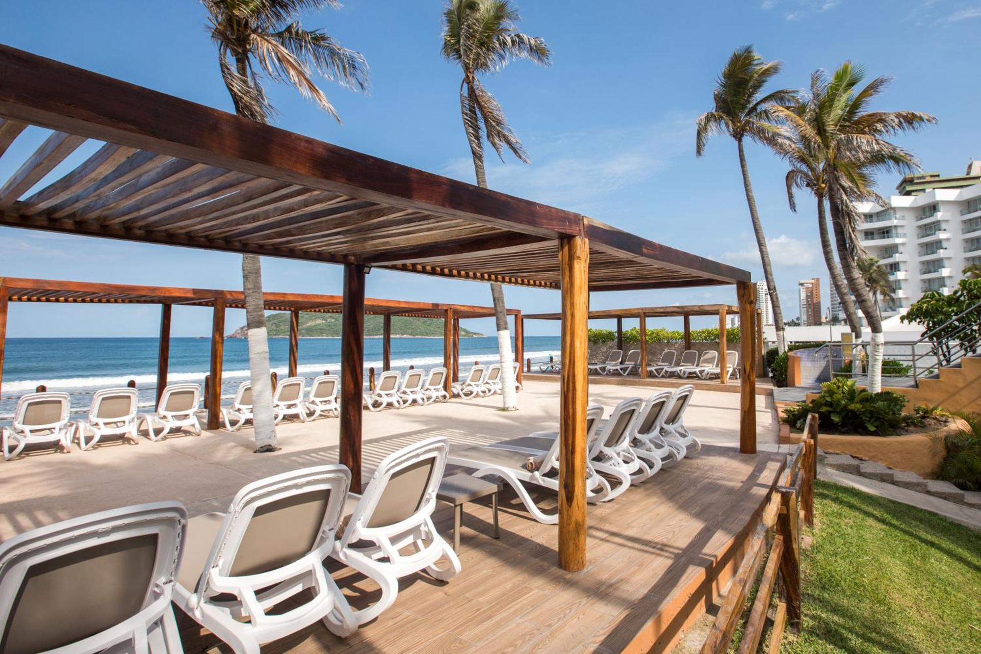 Costa De Oro Beach Hotel Mazatlan Ngoại thất bức ảnh