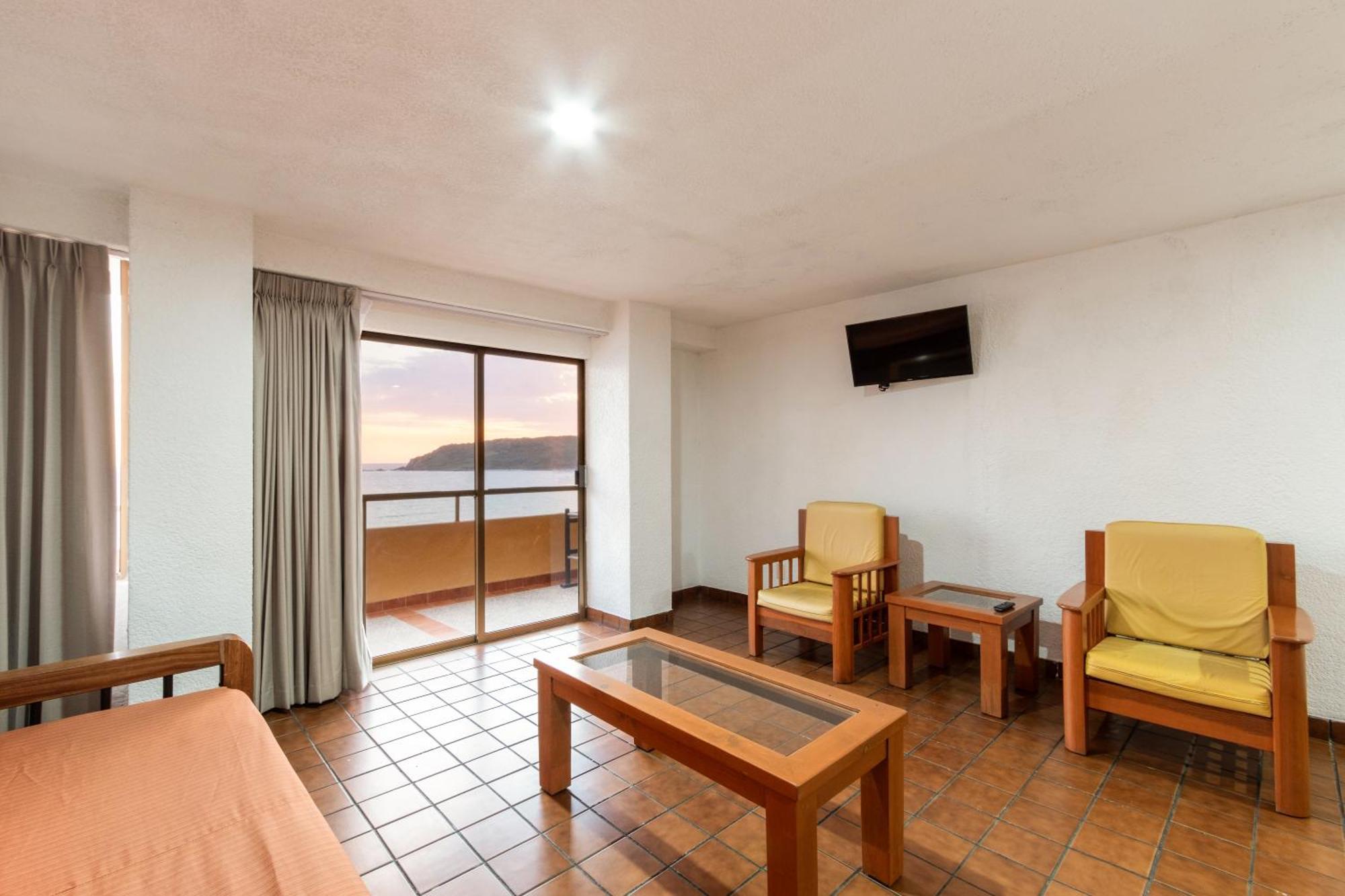 Costa De Oro Beach Hotel Mazatlan Phòng bức ảnh